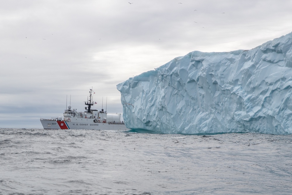 International Ice Patrol Photos | Navigation Center